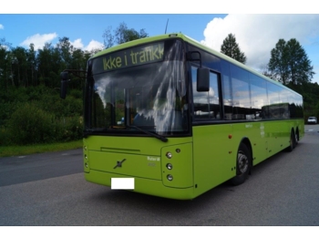 Autobús suburbano Volvo B12B: foto 1