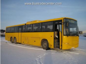 Autobús suburbano Volvo CARRUS 8700 B12M: foto 1