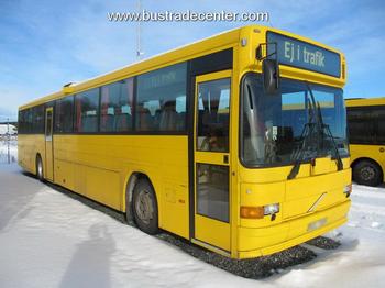 Autobús suburbano Volvo SÄFFLE 2000 B10M: foto 1