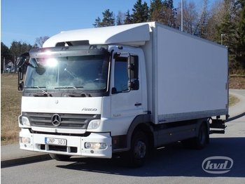 Camión caja cerrada Mercedes Atego 1024L (No export): foto 1