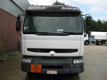 Camión cisterna para transporte de combustible RENAULT: foto 1