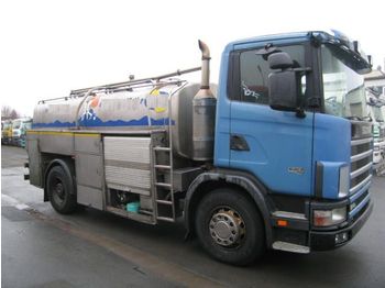 Camión cisterna para transporte de leche SCANIA 124G/420: foto 1