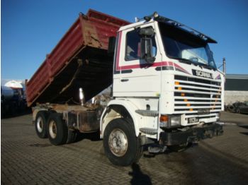 Camión volquete Scania 113-360 6x4: foto 1