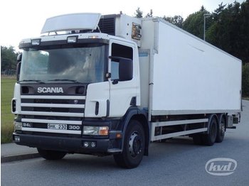 Camión caja cerrada Scania P94LB NB300 -01: foto 1