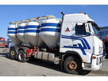 Camión cisterna Volvo Bulkbil FH12 6X2: foto 1