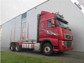 Camión para transporte de madera Volvo FH16.700 6X4 GLOBETROTTER HUBREDUCTION HYDRAULIC: foto 1