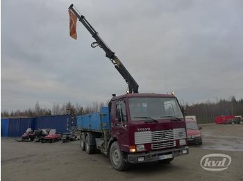 Camión volquete Volvo FL10 -86: foto 1