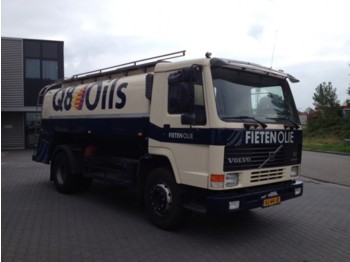 Camión cisterna Volvo FL7H 4x2 Fueltruck 12.500 litre: foto 1