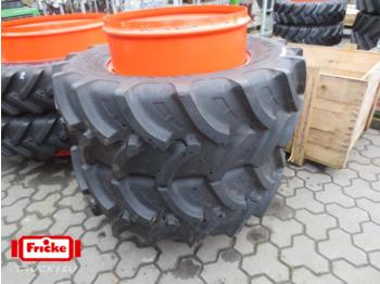 Neumático para Maquinaria agrícola Fendt 4 Zwillingsräder: foto 1