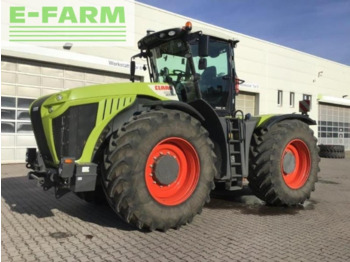 Tractor CLAAS Xerion 5000
