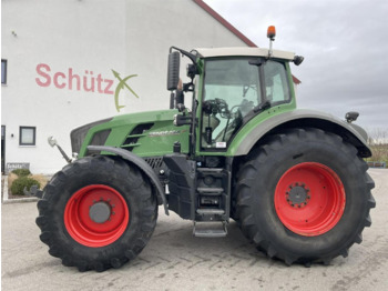 Tractor FENDT 828 Vario