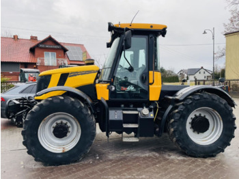 Tractor JCB