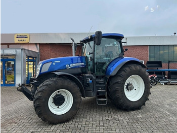 Tractor NEW HOLLAND T7.270