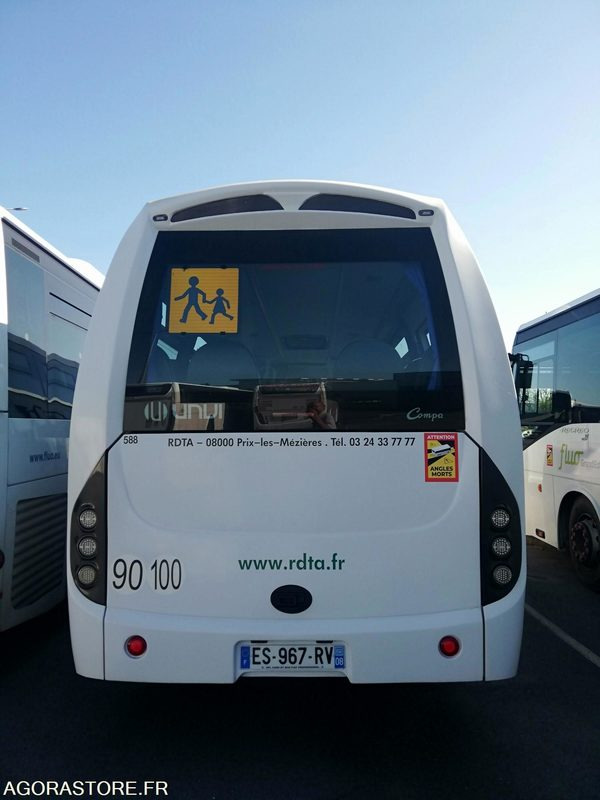 Autobús escolar Bus Iveco UNVI 70C17 - 2017 - 120 000 km