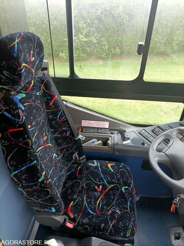 Autobús IRISBUS