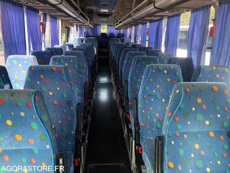 Autobús IRISBUS ARES 2003 352066 kms