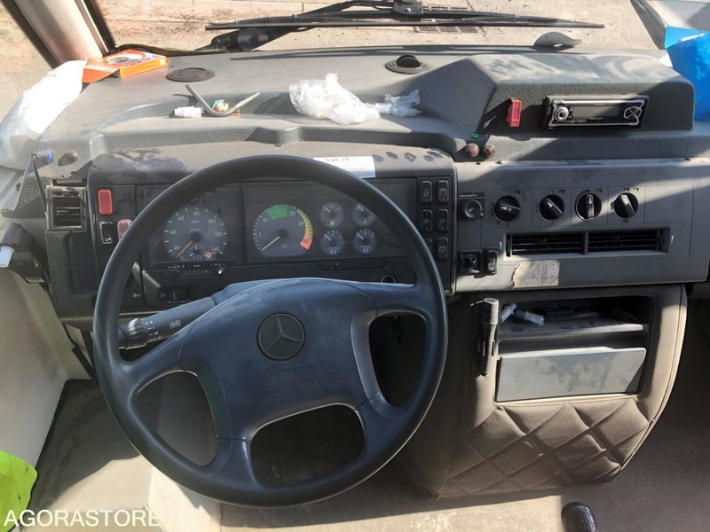 Minibús MINI-BUS MERCEDES VARIO - 127178 kms - 2000