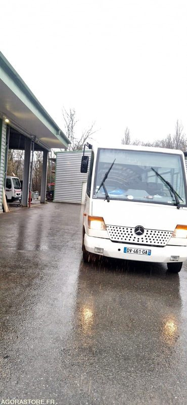 Minibús MINI-BUS MERCEDES VARIO - 127178 kms - 2000