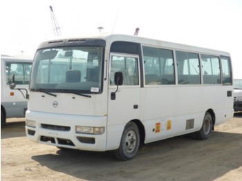 Minibús, Furgoneta de pasajeros Nissan CIVILIAN: foto 1