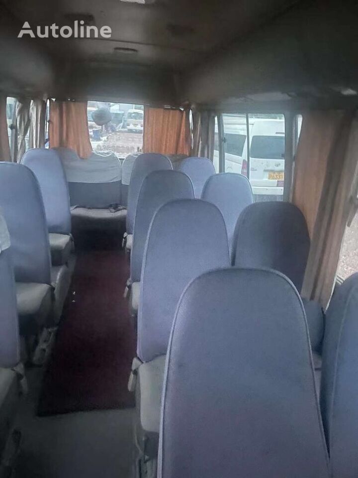 Minibús, Furgoneta de pasajeros TOYOTA Coaster mini passenger bus 20 seat: foto 5