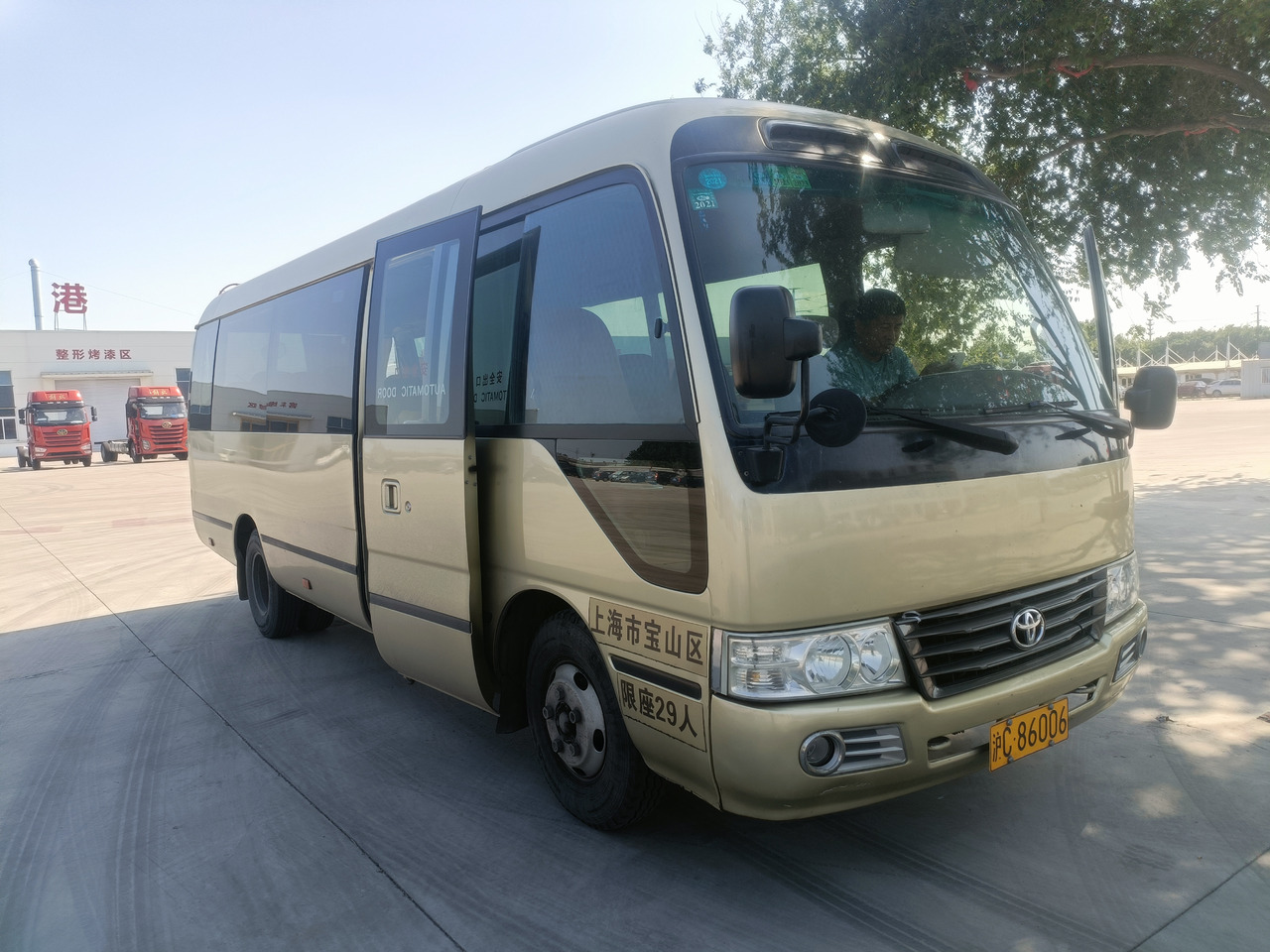 Minibús, Furgoneta de pasajeros TOYOTA Coaster passenger bus 29 seats: foto 2