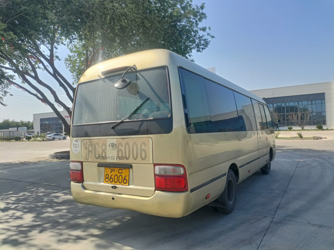 Minibús, Furgoneta de pasajeros TOYOTA Coaster passenger bus 29 seats: foto 6
