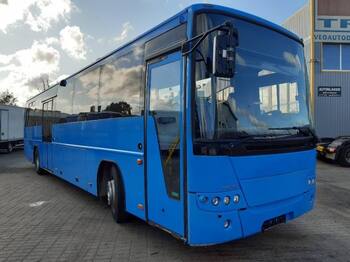 Autobús suburbano VOLVO B7R 8700; 12,7m; 49 seats; EURO4: foto 1
