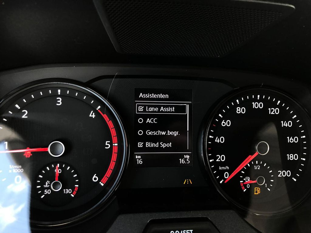 Cámper Volkswagen Grand California 600 2.0 TDI LED NAVI ACC LANE: foto 27