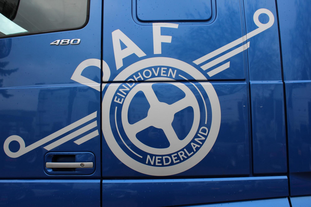 Cabeza tractora Daf 480 SSC  Retarder  Kühlbox  2 Tanks  Standklima