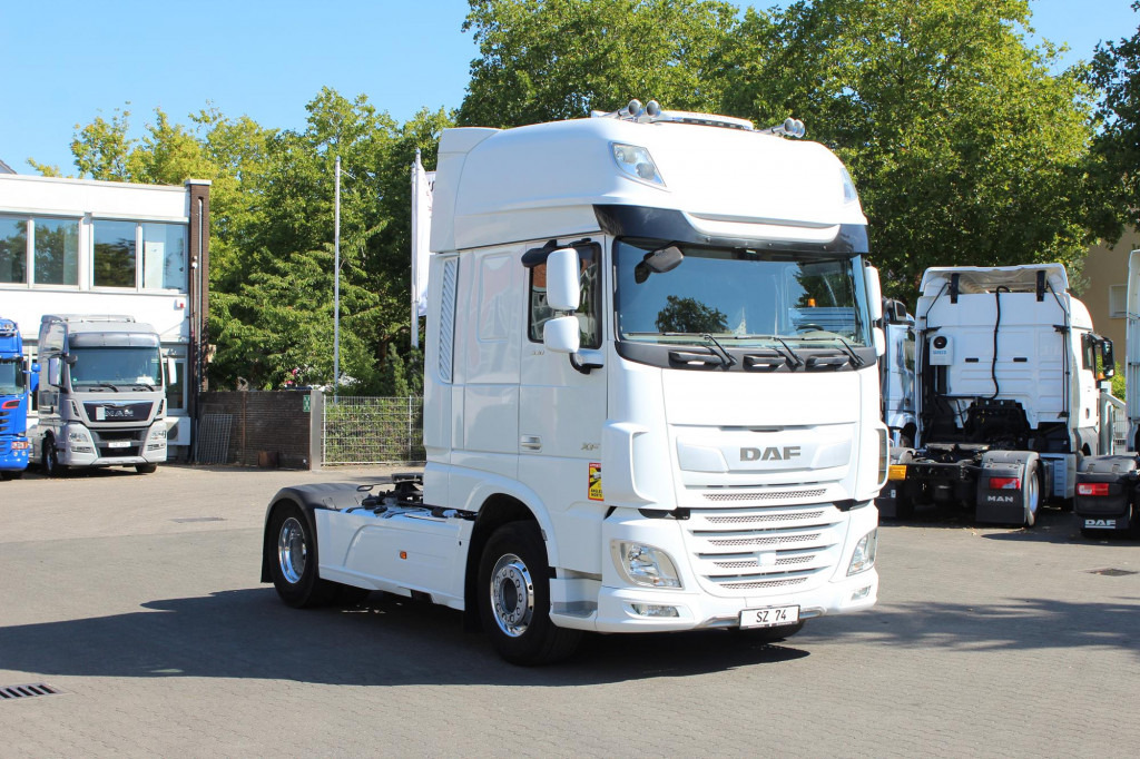 Cabeza tractora Daf 530 SSC  Retarder  Kühlbox  2 Tanks  Standklima