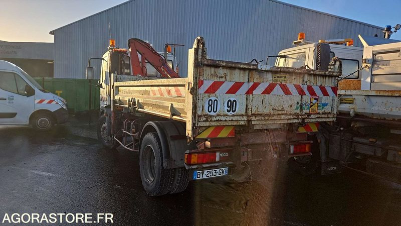 Cabeza tractora IVECO CAM - 2003 - 213734 KM - BY-253-GK