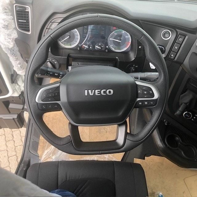 Cabeza tractora nuevo Iveco AS440X49T/P ON S-Way 357 kW (485 PS), Automatik: foto 10