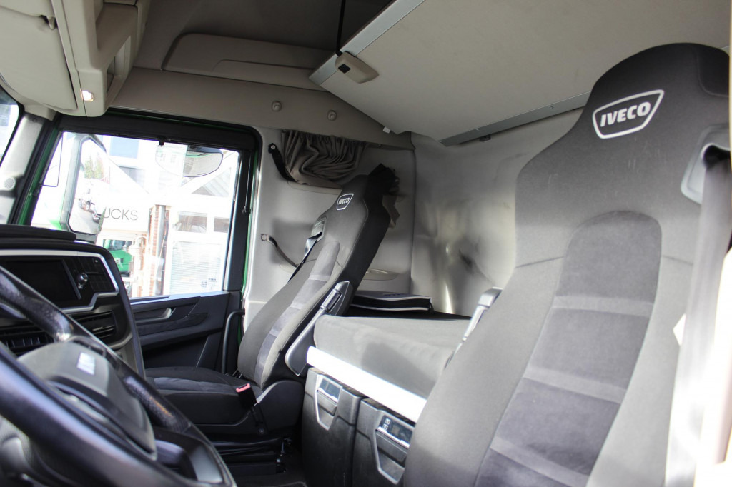 Cabeza tractora Iveco S-Way 510 Retarder Alufelgen Navi 2 x Kühlbox
