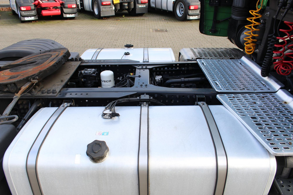 Cabeza tractora Iveco S-Way 510 Retarder Alufelgen Navi 2 x Kühlbox