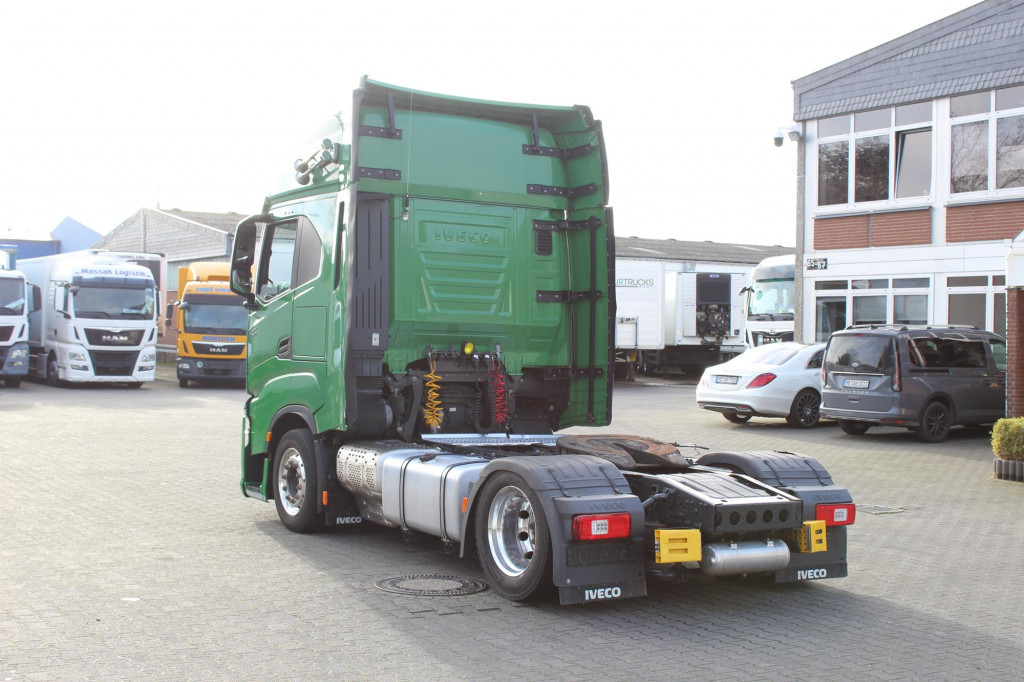 Cabeza tractora Iveco S-Way 510 Retarder Alufelgen Navi 2 x Kühlbox