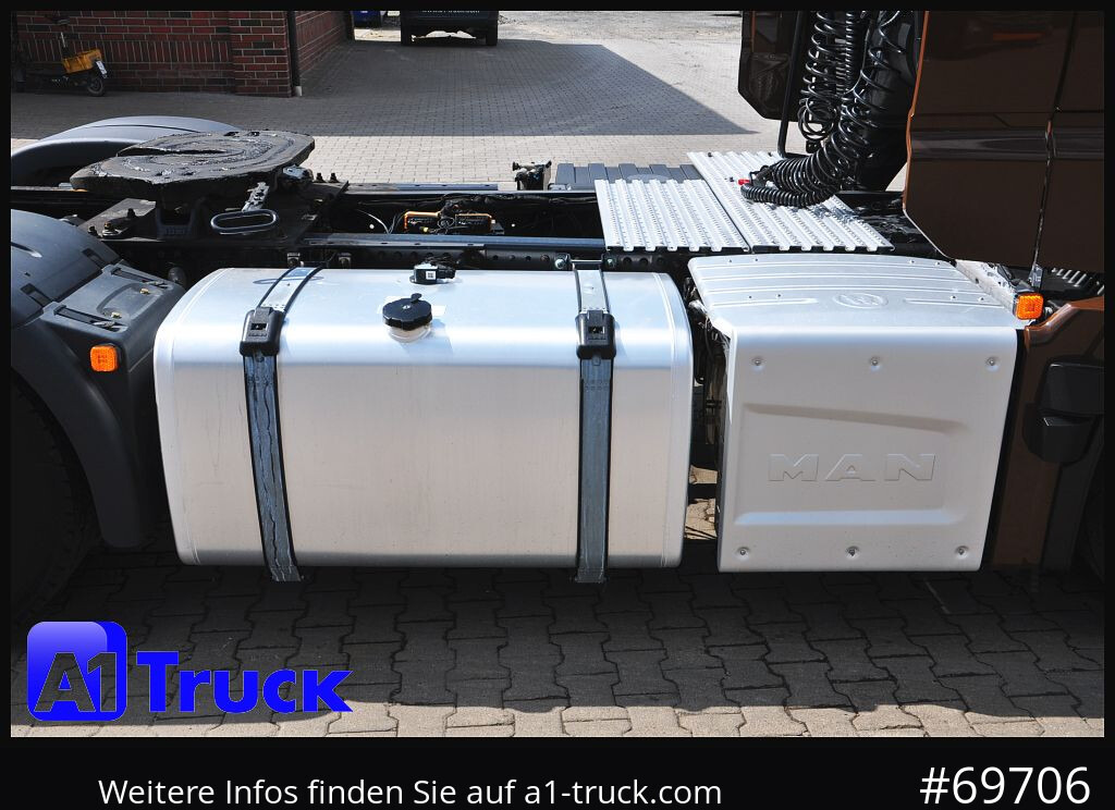 Cabeza tractora MAN TGX 18,480 BLS Intarder Standklima, Garantie