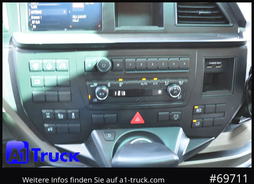 Cabeza tractora MAN TGX 18,480 BLS Intarder Standklima, Soundsystem