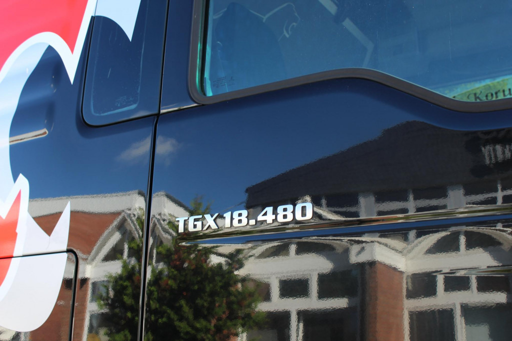 Cabeza tractora MAN TGX 18.480 XXL  Retarder Standheizung