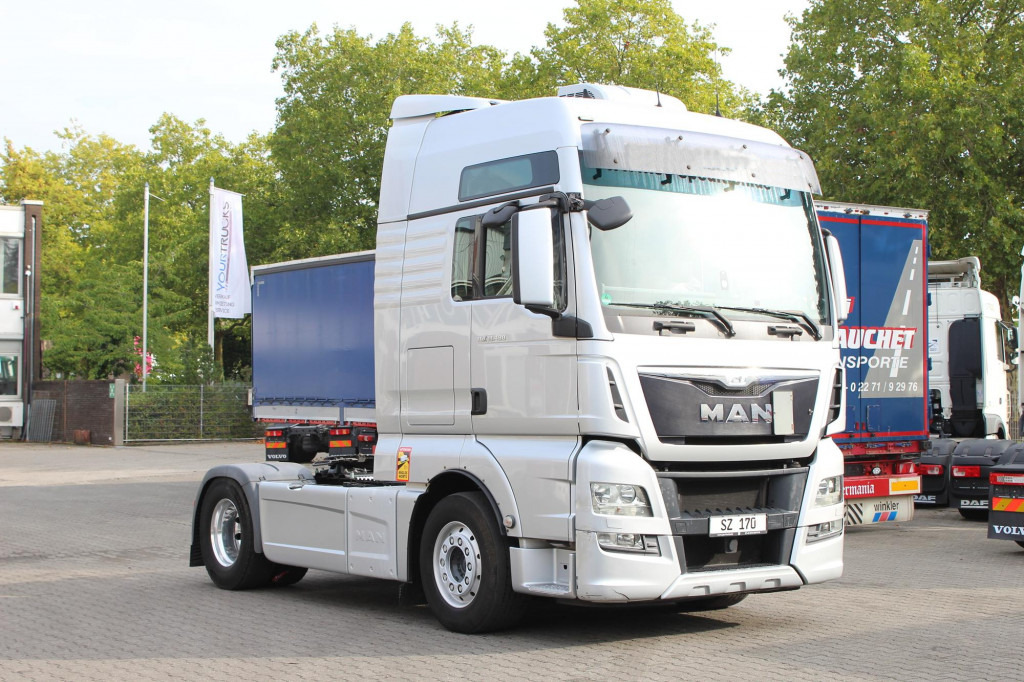 Cabeza tractora MAN TGX 480 XXL  Retarder  Standklima  2Tanks Leder