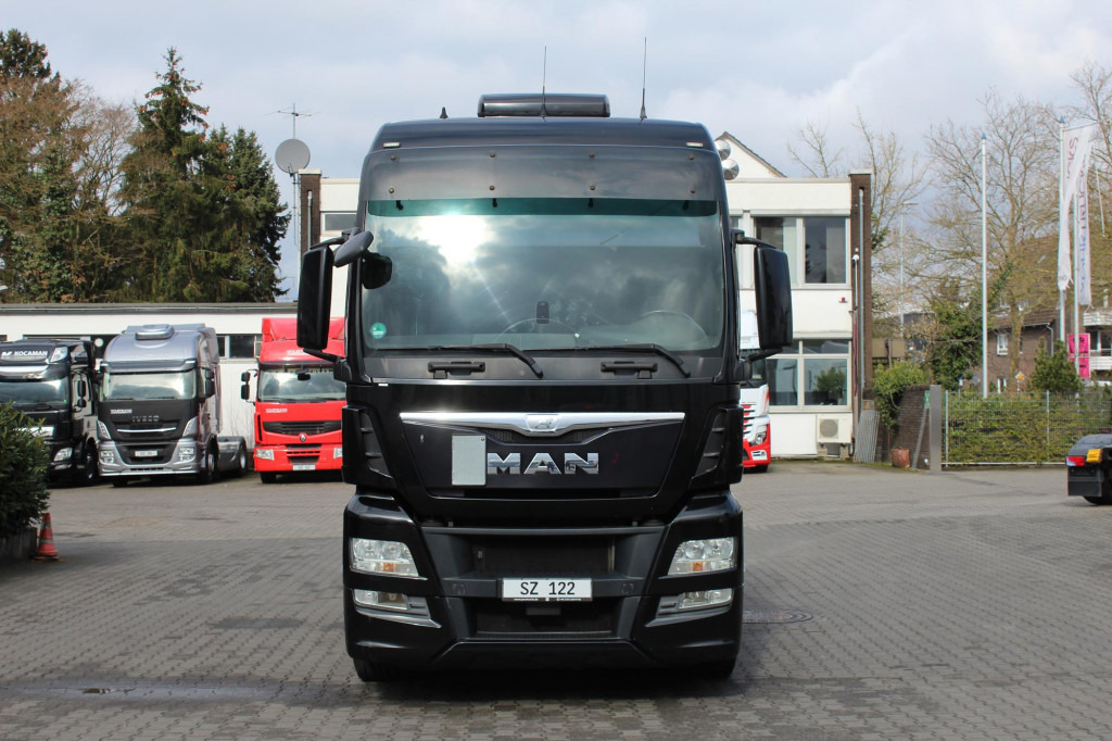 Cabeza tractora MAN TGX 480 XXL  Retarder  Standklima  2Tanks  Navi