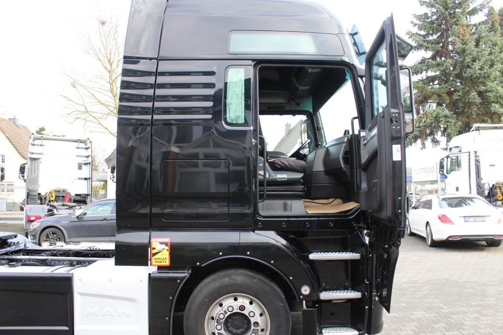Cabeza tractora MAN TGX 480 XXL  Retarder  Standklima  2Tanks  Navi