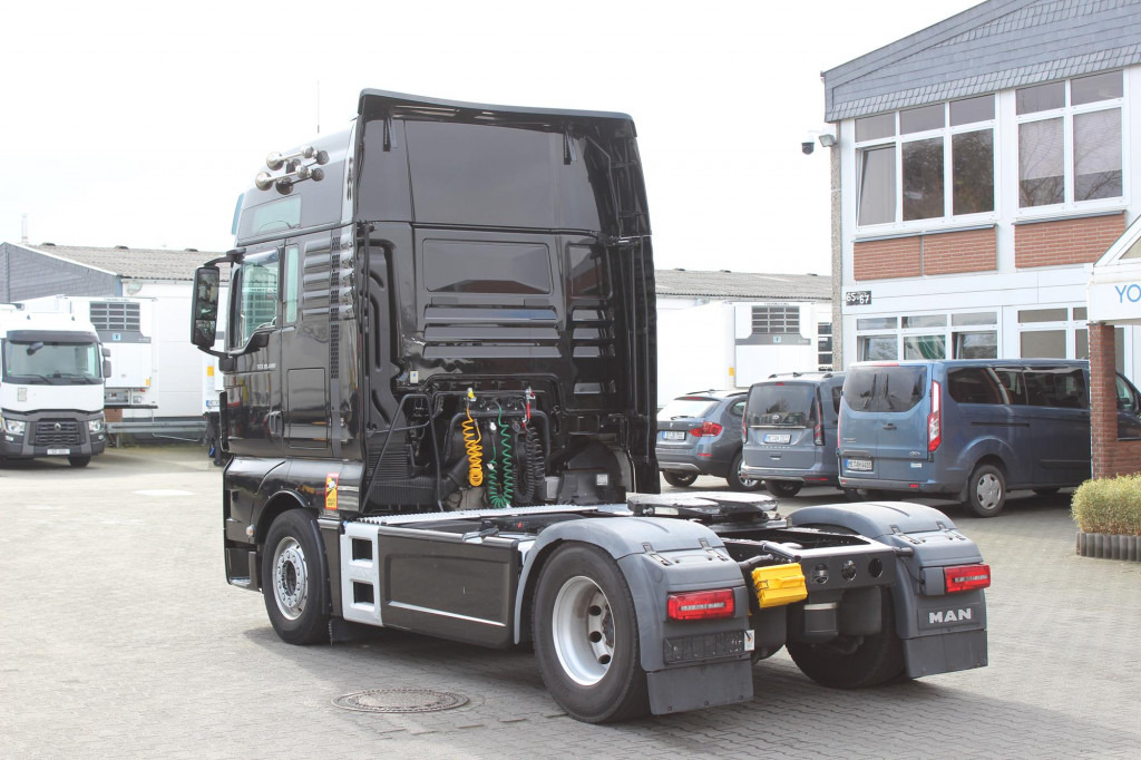 Cabeza tractora MAN TGX 480 XXL  Retarder  Standklima  2Tanks  Navi