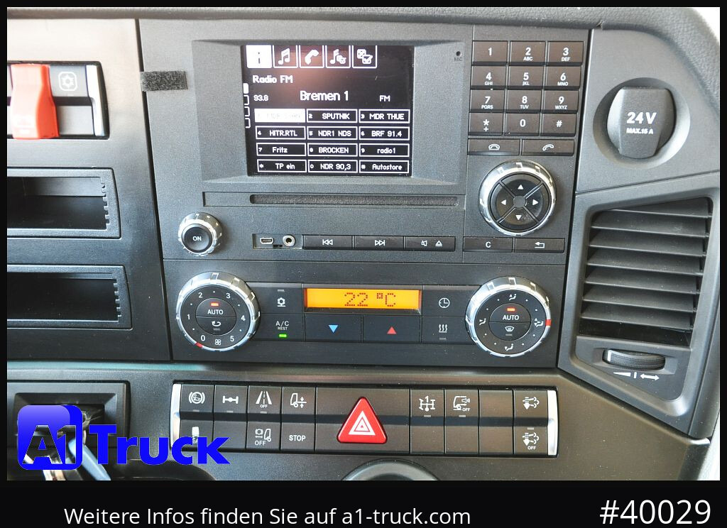 Cabeza tractora MERCEDES-BENZ 1843 StreamSpace GGVS ADR FL AT