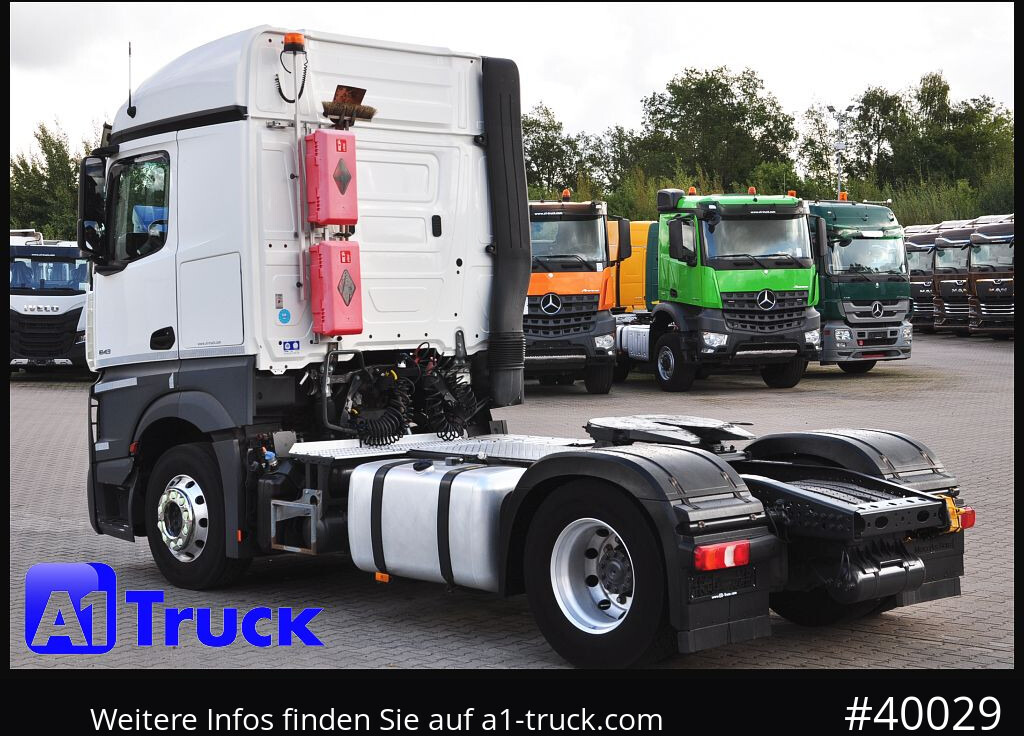 Cabeza tractora MERCEDES-BENZ 1843 StreamSpace GGVS ADR FL AT