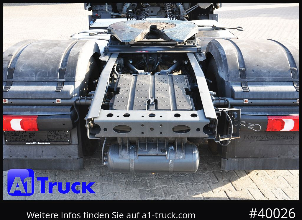 Cabeza tractora MERCEDES-BENZ 1843 StreamSpace GGVS ADR FL AT