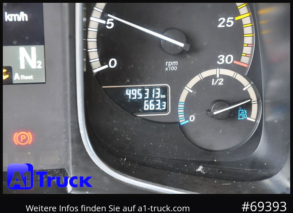 Cabeza tractora MERCEDES-BENZ Actros 1832, Lowliner, 1 Vorbesitzer
