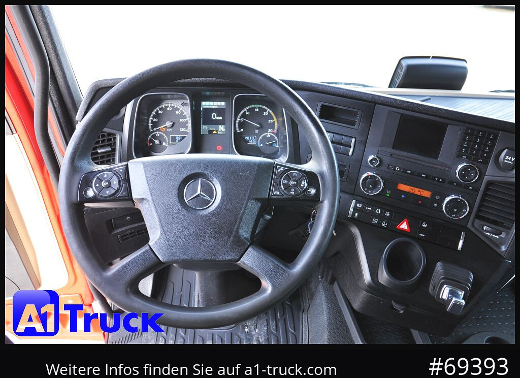 Cabeza tractora MERCEDES-BENZ Actros 1832, Lowliner, 1 Vorbesitzer