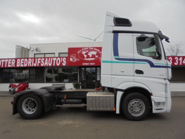 Cabeza tractora Mercedes-Benz Actros 1842 LS EUR6: foto 3