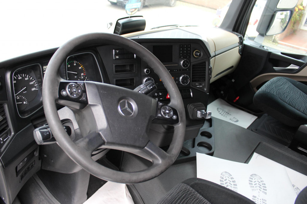 Cabeza tractora Mercedes-Benz Actros 1843 E6   ACC   LDW   Vollspoiler