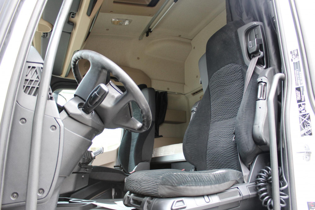 Cabeza tractora Mercedes-Benz Actros 1843 E6   ACC   LDW   Vollspoiler